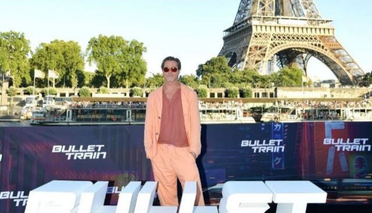 Brad Pitt'ten Eyfel Pozu!