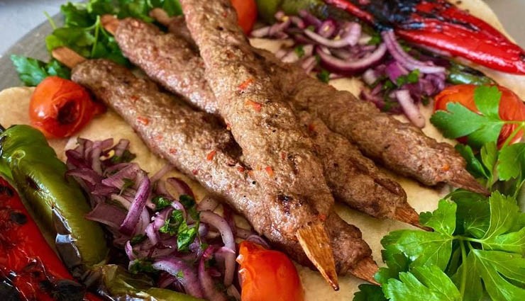 Adana Kebap, Diyeti Bozmuyormuş!