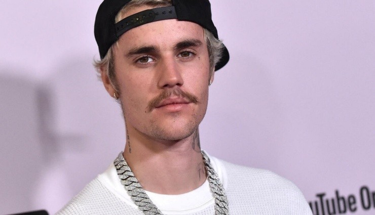 Justin Bieber, İsrail'e Dua İstedi!