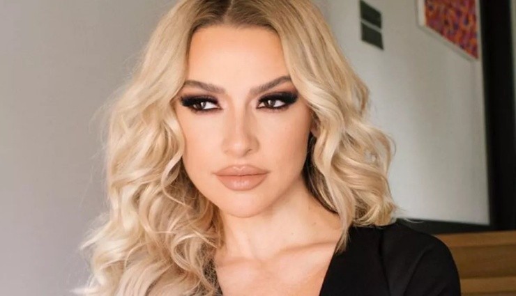 Hadise'den Mehmet Dinçerler'e Gönderme!