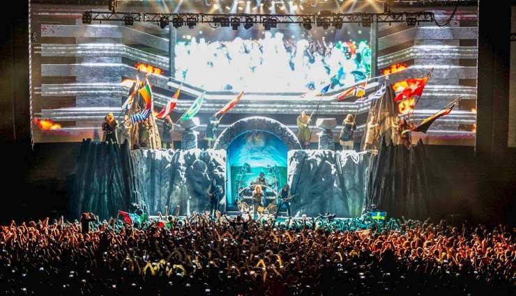 Manowar Yeniden Türkiye'ye Geliyor!
