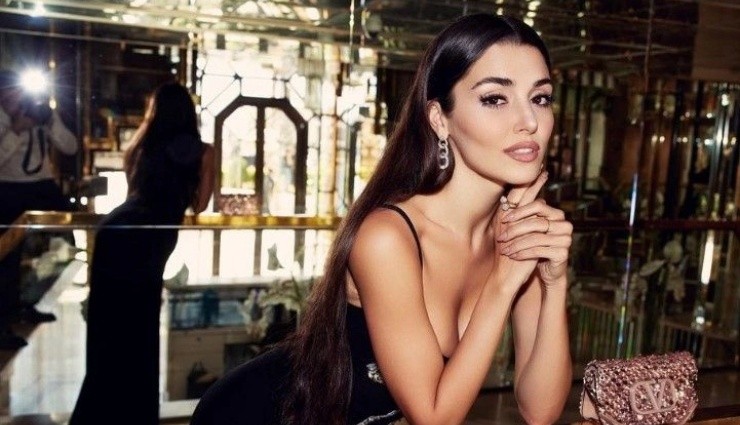 Hande Erçel Kilolarla Gündem Oldu!