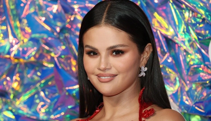 Selena Gomez'in Fazla Kiloları Olay Oldu!
