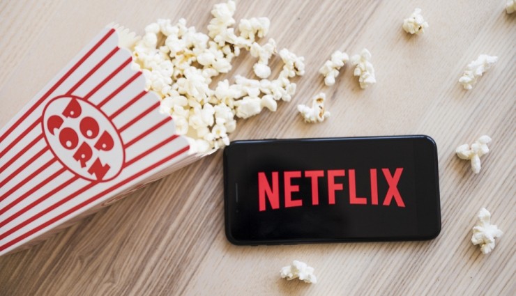 Netflix'te Kimler Zirvede? En Çok İzlenen Filmler ve Diziler!