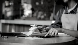 Masa Ve Servis Ücreti Yasaklanıyor!