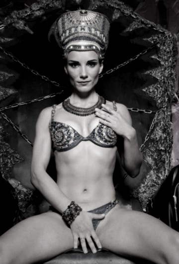 Kleopatra'nın Memleketi Çöküyor!